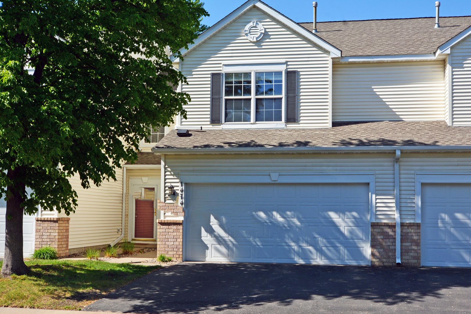 Shakopee Townhome: 1475 Yorkshire Ln
