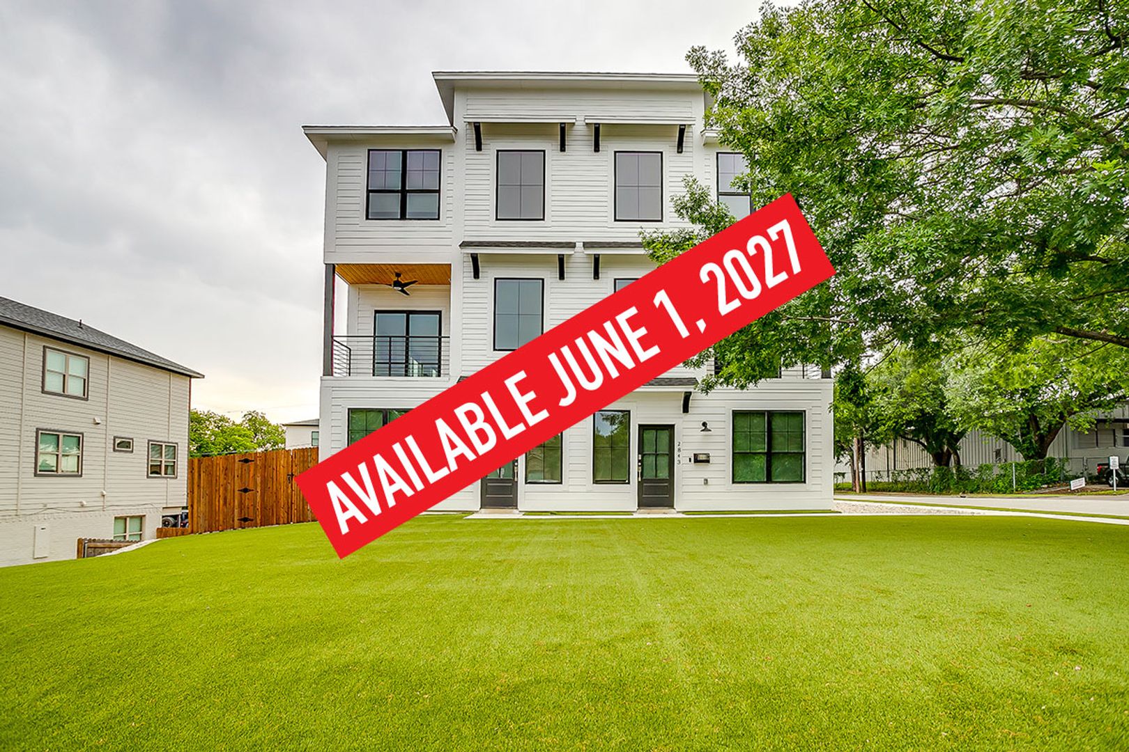 Fort Worth Apartment: 2843 Forest Park