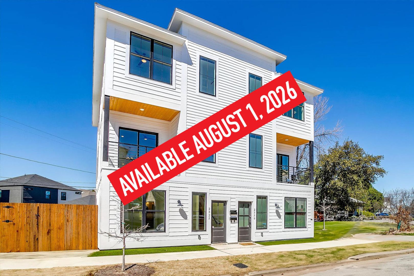Fort Worth Apartment: 2320 Benbrook Blvd