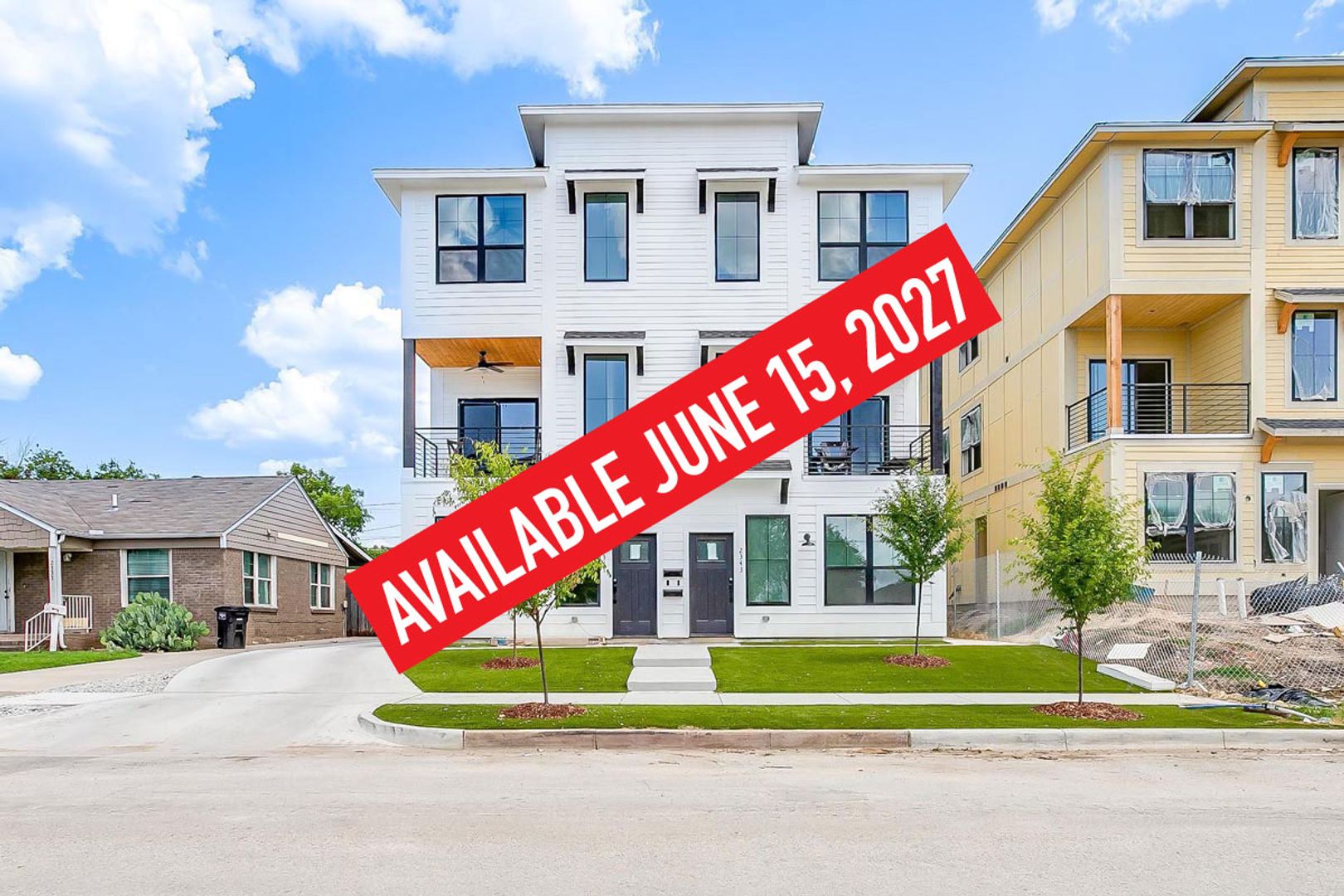 Fort Worth Apartment: 2341 Benbrook Blvd