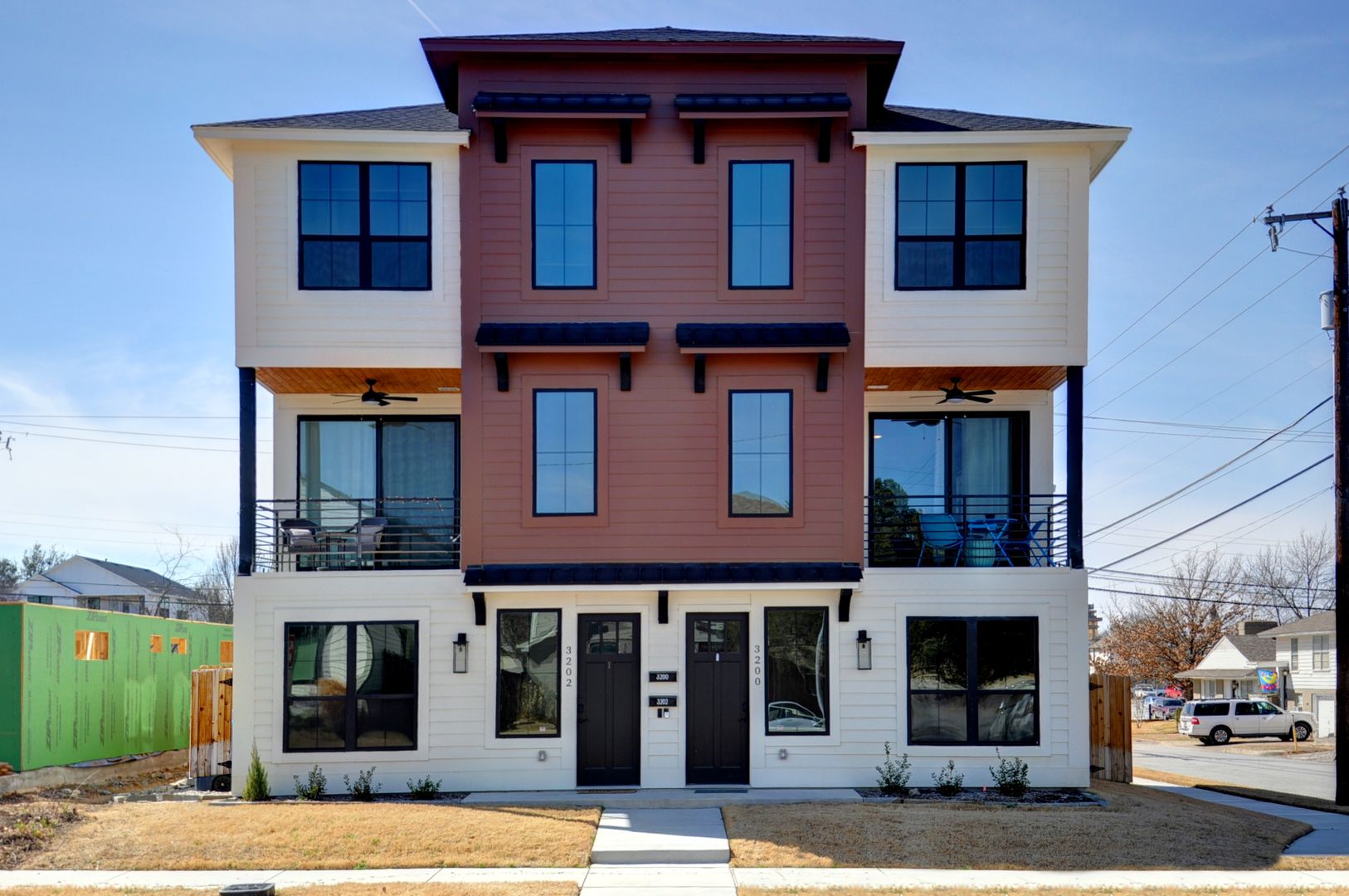 Fort Worth Apartment: 3200 Forest Park Blvd