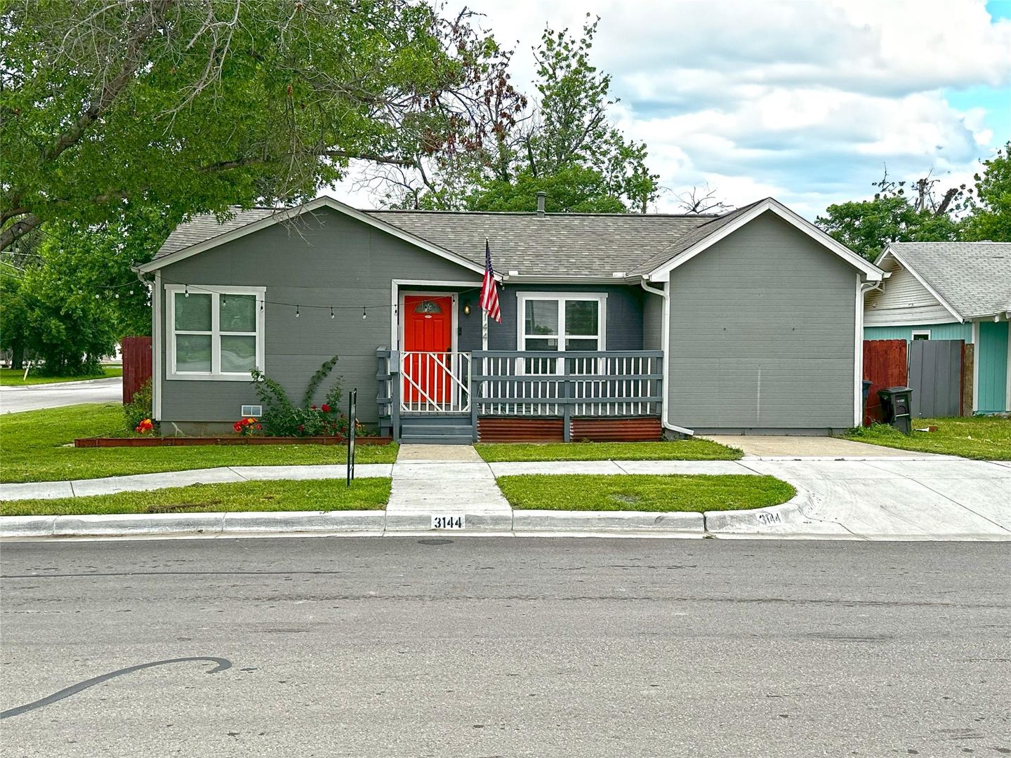 Fort Worth House: 3144 Gordan