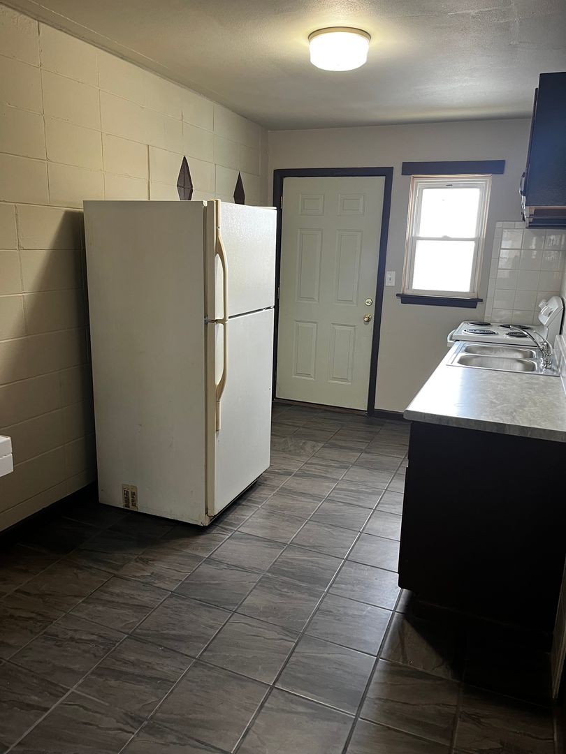 Rock Island Apartment: 4601/4605/4611/4613 - 12th St