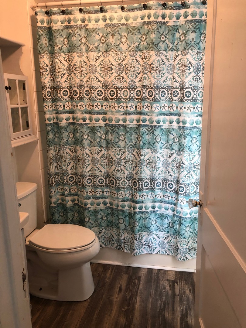 Rock Island House: 2213 39th St.