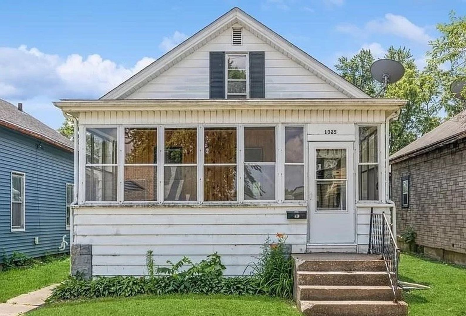 Davenport House: 1325 W 14th St