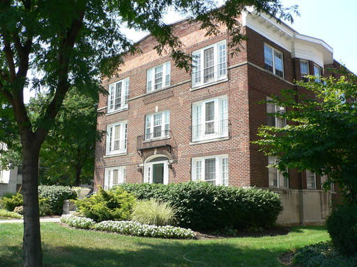 Across from Franklin Park Conservatory & Botanical Gardens. – photo 1