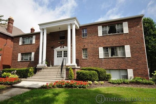 On Historic Bryden Road in the heart of Olde Towne East! – photo 1