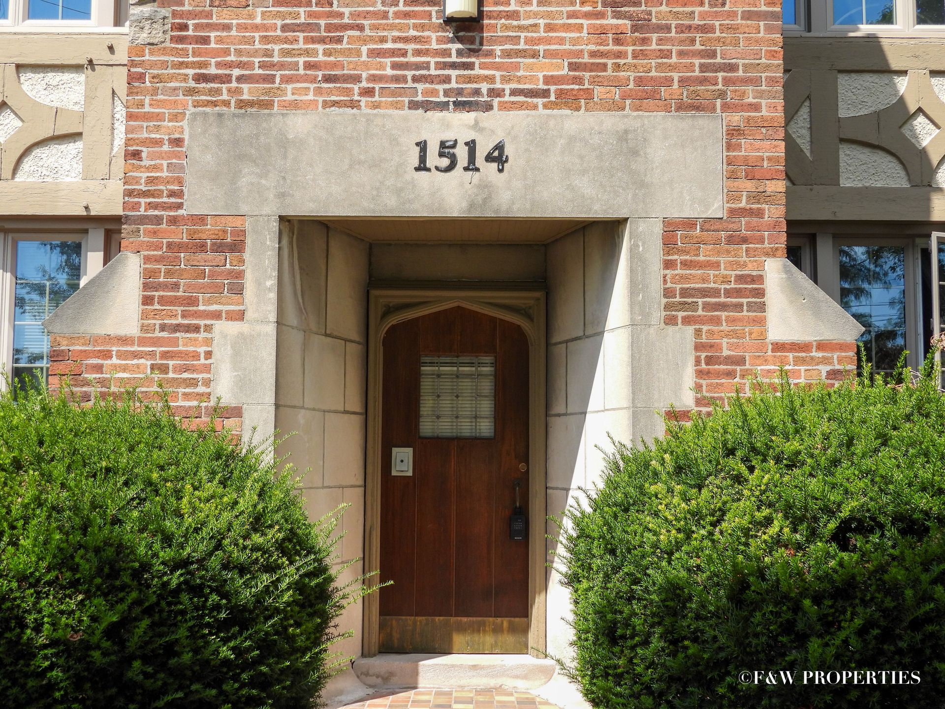 Columbus Apartment: 1514 E. Long Street