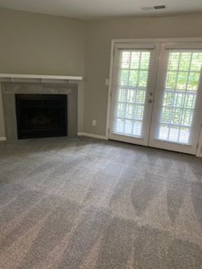 Must see, newly renovated! – photo 1
