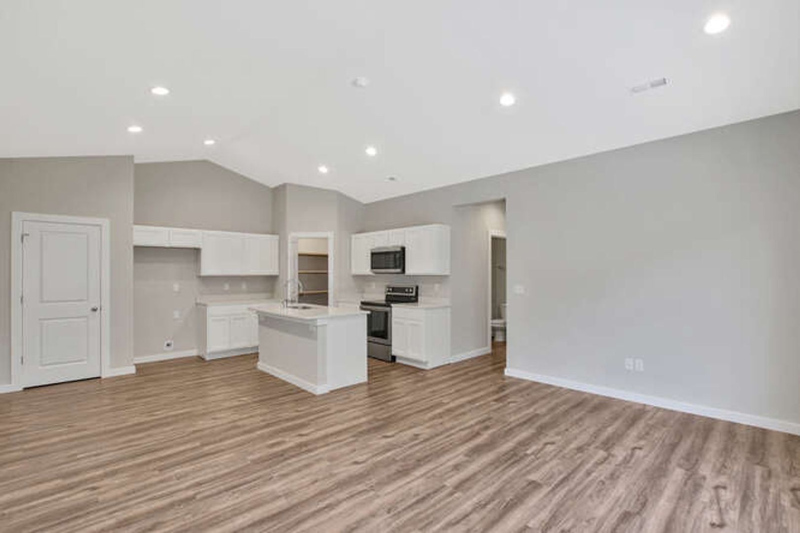 Wichita Apartment: 13543-13557 W Haskell