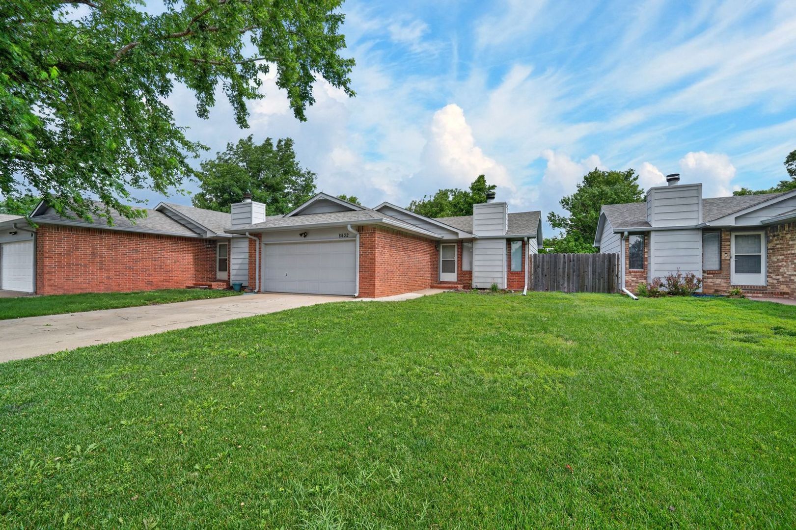 Wichita Apartment: 8432-8434 W Thurman