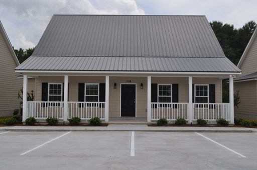 College Property Rental - Fall - Future Rental - Langley Pond Cottages, Statesboro, GA 30458