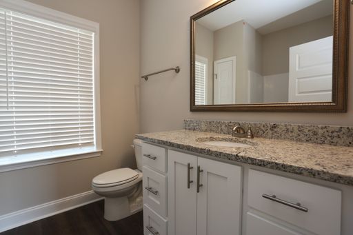 Listing photo thumbnail