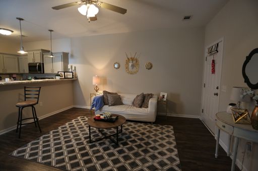 214 Herschel Dr Apt C, Statesboro, GA 30458
