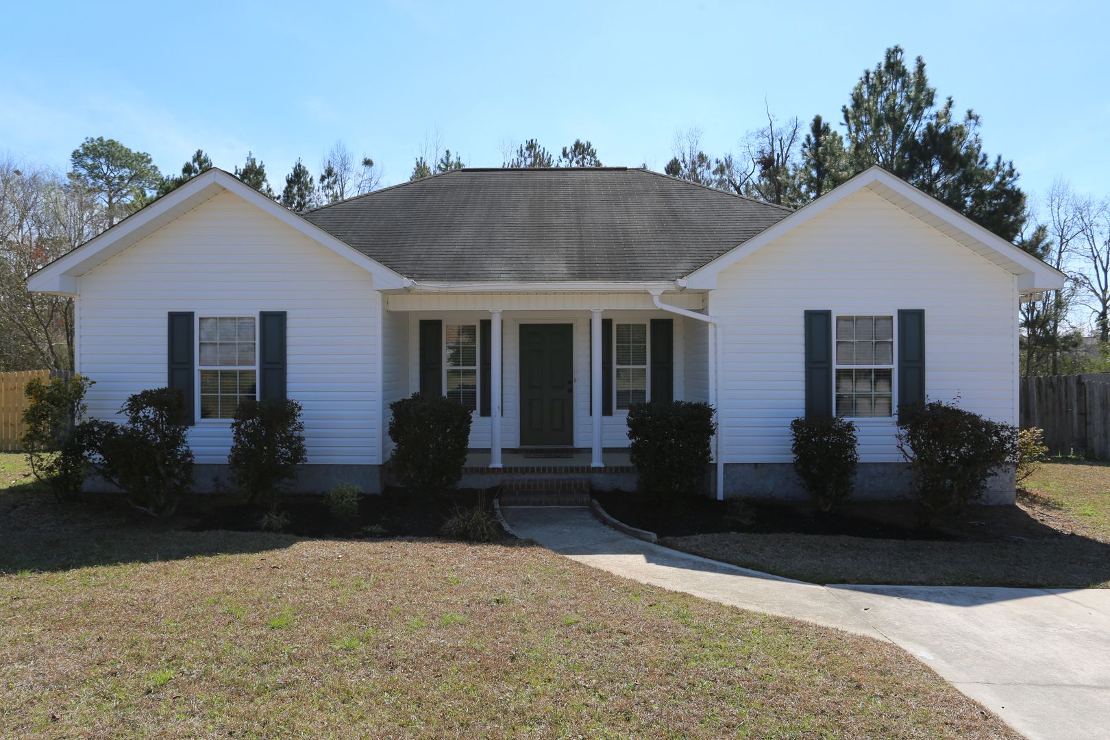 Statesboro House: 343 Longwood Dr