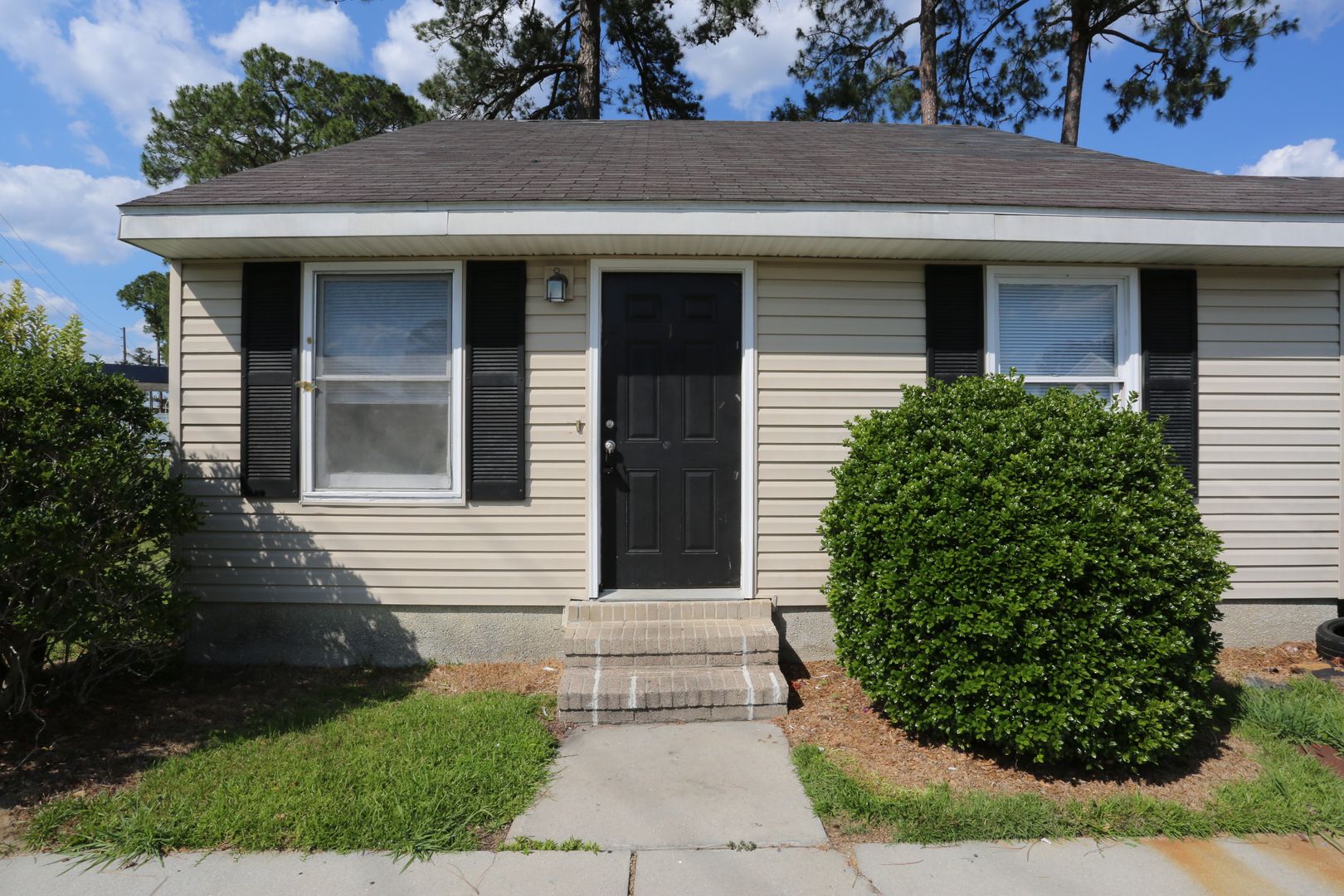 Statesboro Townhome: 1807 Chandler Rd Apt 1
