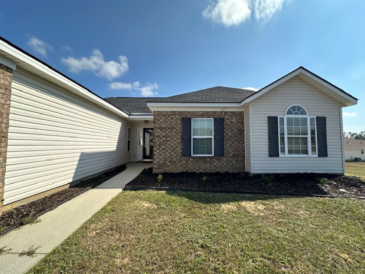 Statesboro House: 7002 White Pine Ave