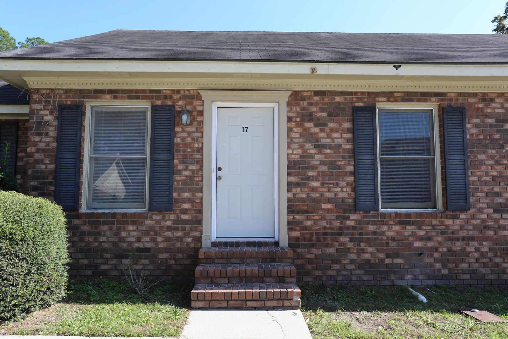 Statesboro Townhome: 100 Lanier Dr Apt 17