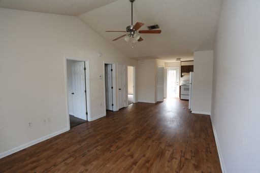 140 Lanier Dr # 102, Statesboro, GA 30458