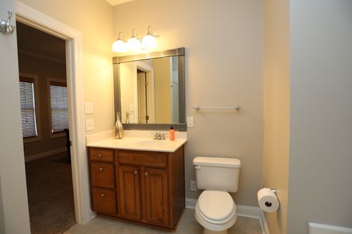 Listing photo thumbnail
