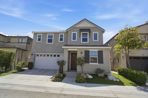 Stunning View Home in Skyline | 4 Bedrooms + Loft | Solar-Powered Luxury Living with Resort-Style Amenities – photo 1