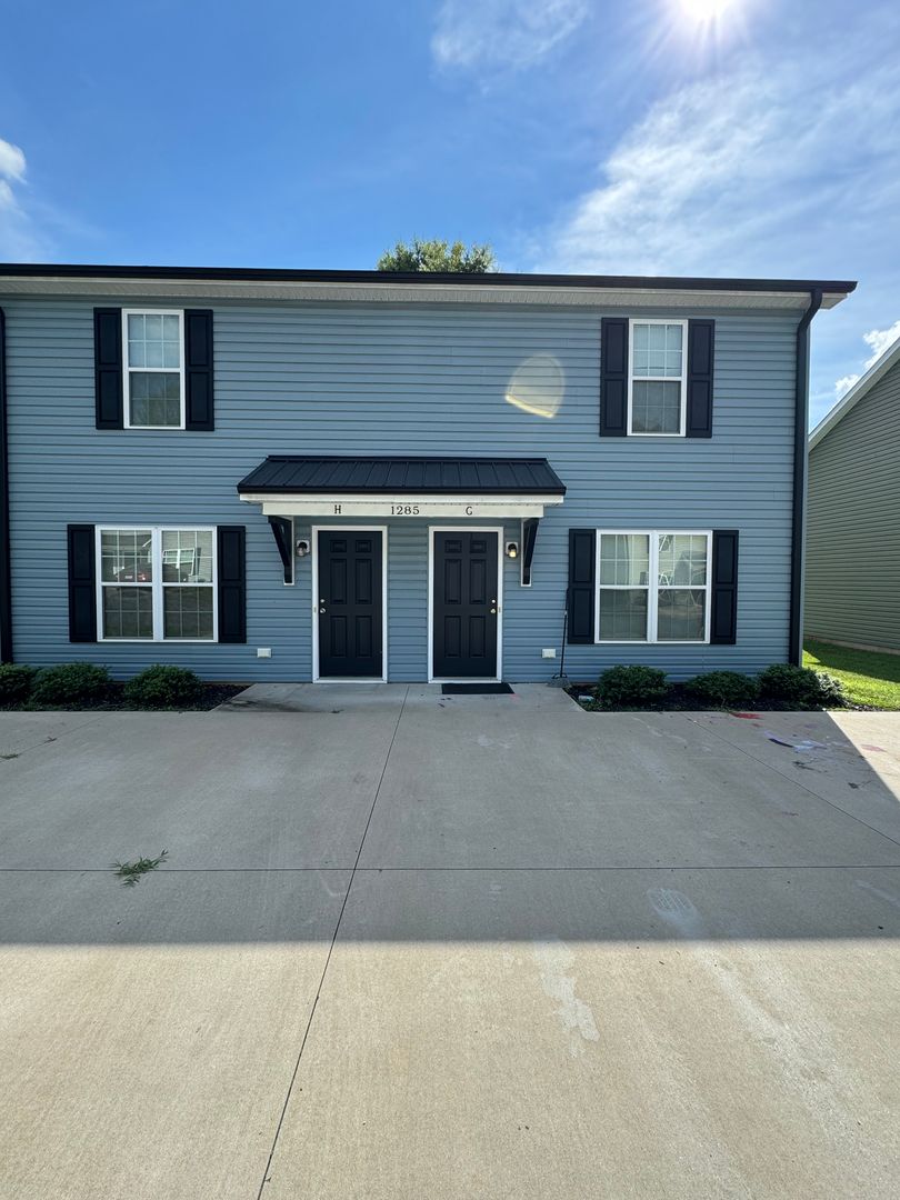 China Grove Apartment: 1275 Mount Moriah Church Rd