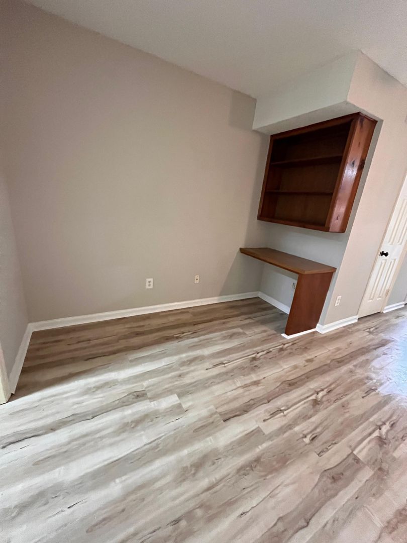 Winston Salem Apartment: Timberline Properties