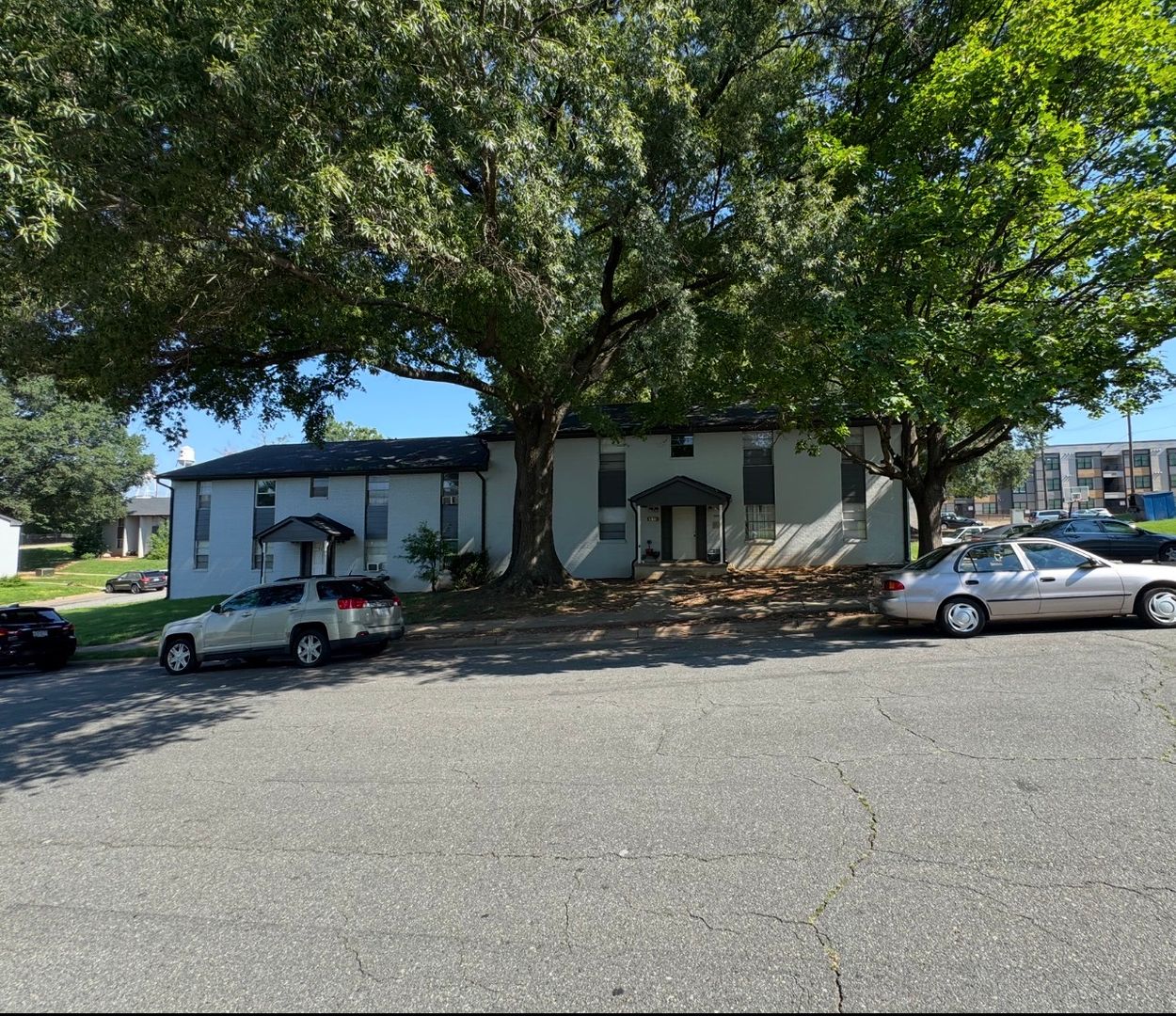 Winston-Salem Apartment: 915 East 2nd St.