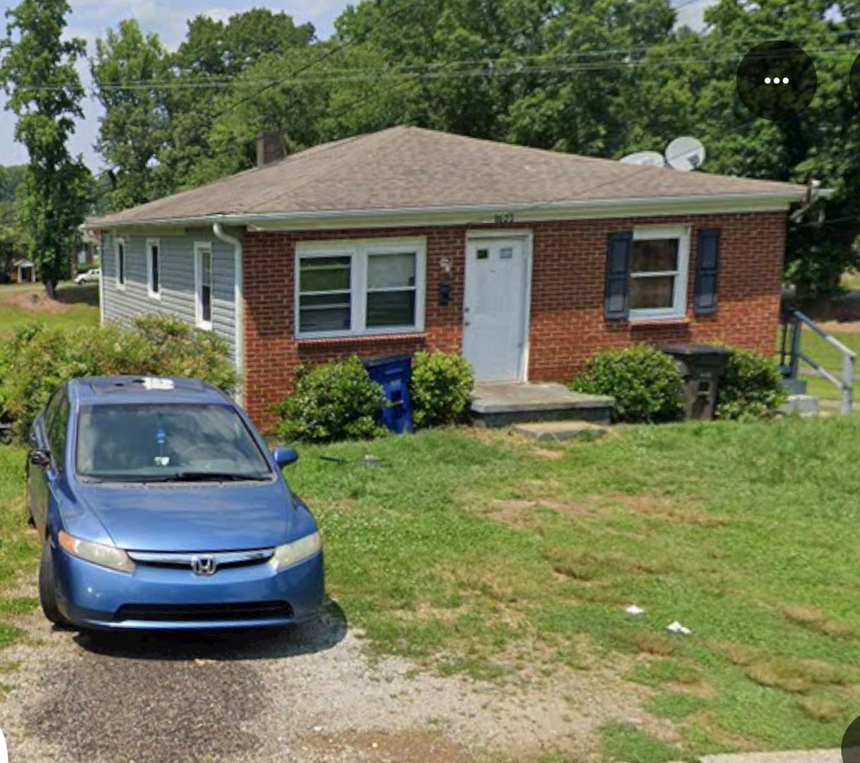 Winston Salem House: 1655 E 24Th ST