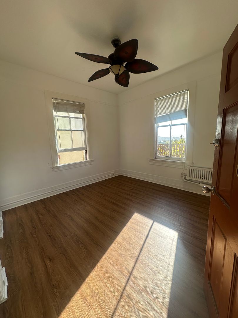 San Francisco Apartment: 2300-2312 Market Street (1272rc)