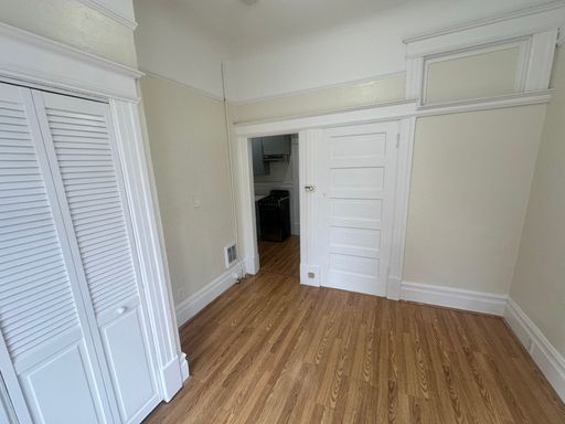 Charming Remodeled Studio | High Ceilings & Classic Details | Mission/Duboce – photo 1