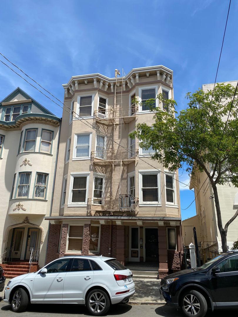 San Francisco Apartment: 1530 Green Street (277r)