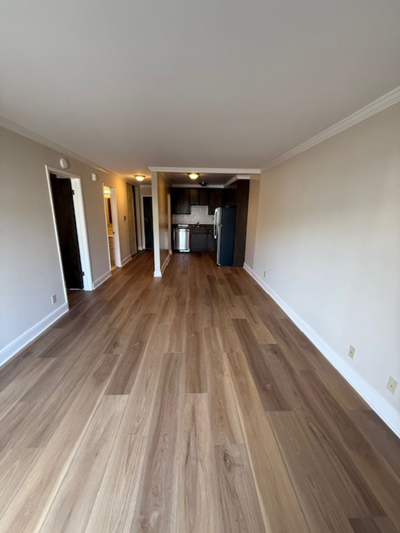 San Francisco Apartment: 1245 10th Avenue (993r)