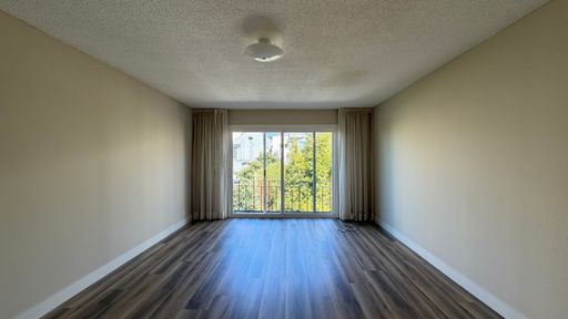 Spacious Inner Richmond 1BR w/ Parking Space Included! – photo 1