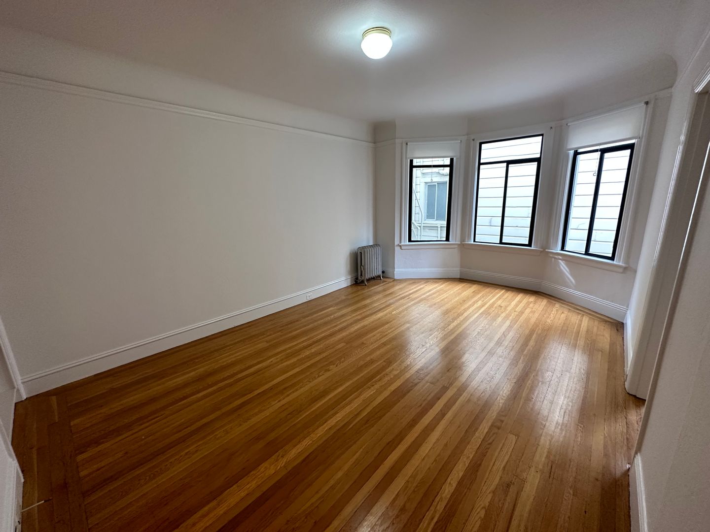 San Francisco Apartment: 25 Cervantes Boulevard (971r)