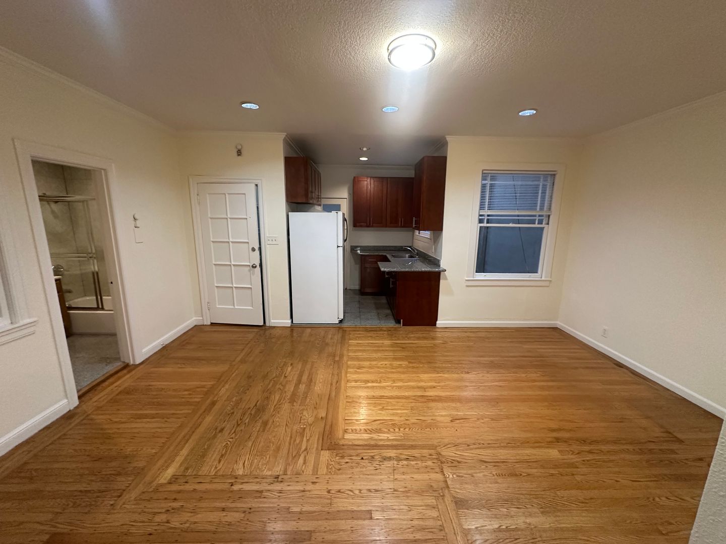 San Francisco Apartment: 20 Mallorca Way (7031r)