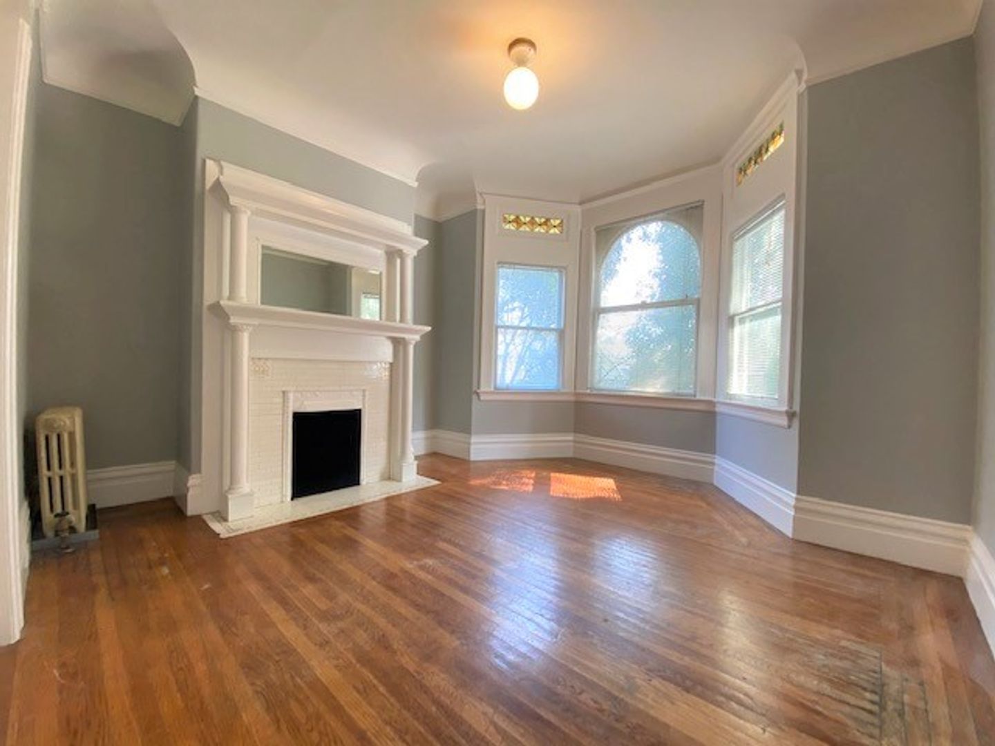 San Francisco Apartment: 1221 Masonic Avenue (931r)