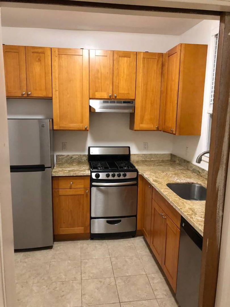San Francisco Apartment: 355 Octavia Street (005rc)