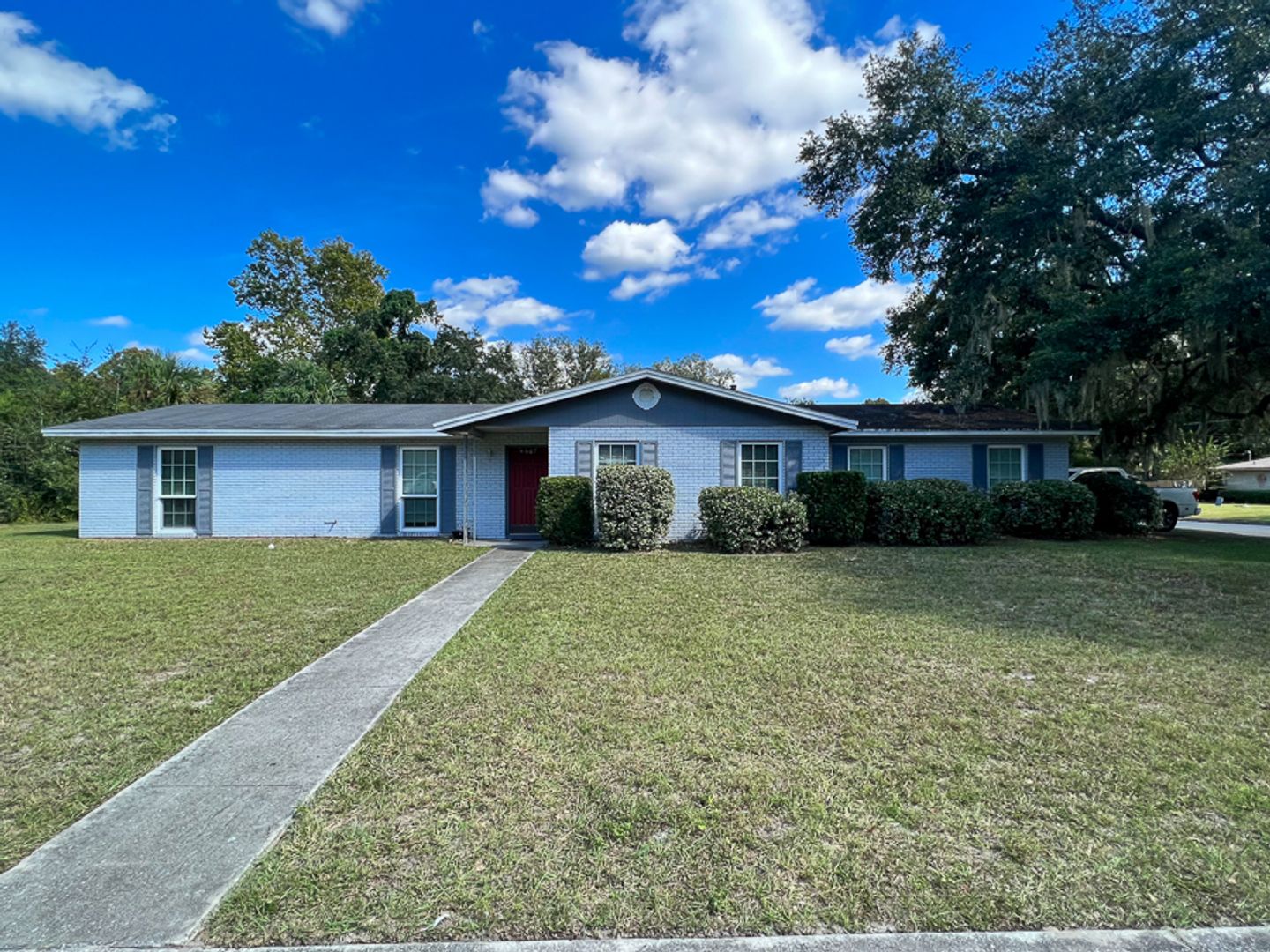 Gainesville House: 4607 NW 40th Street