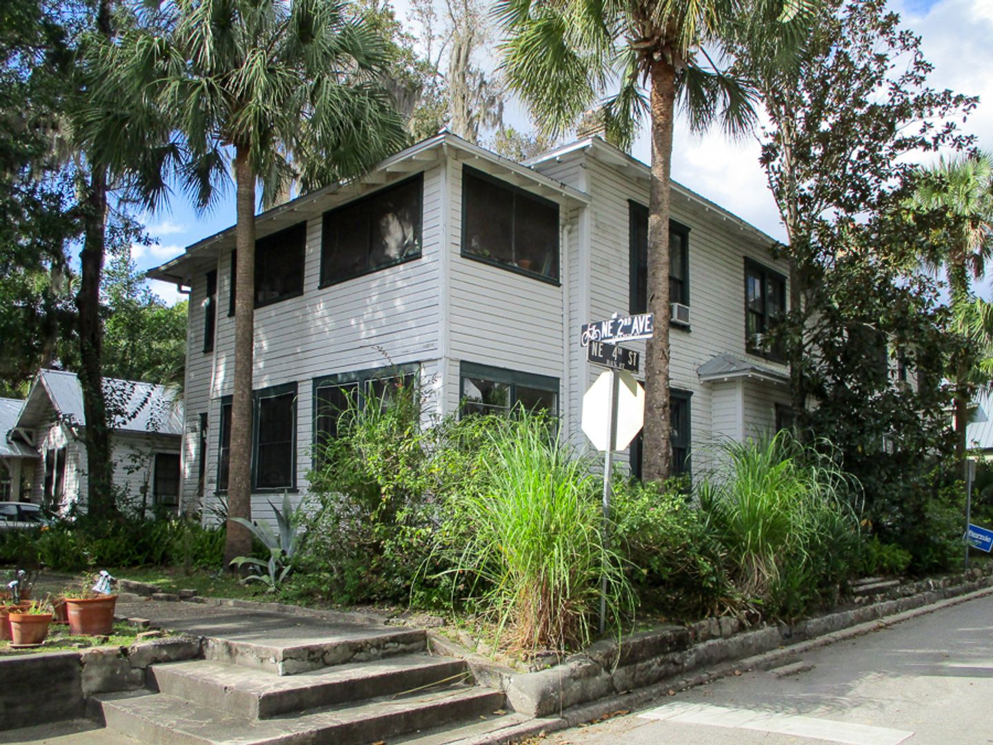 Gainesville Apartment: 312-318 NE 2nd Avenue