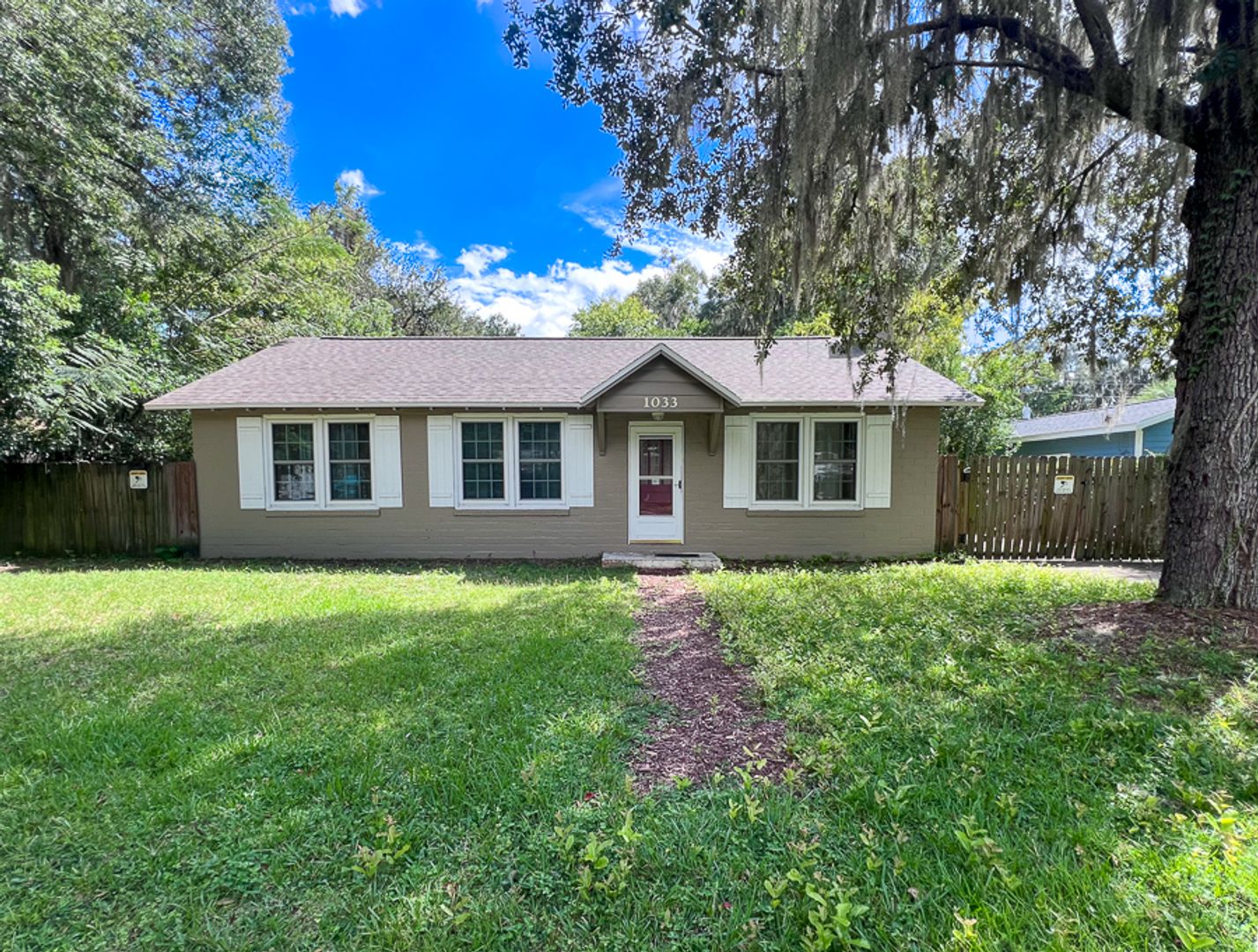 Gainesville House: 1033 NW 22nd Avenue