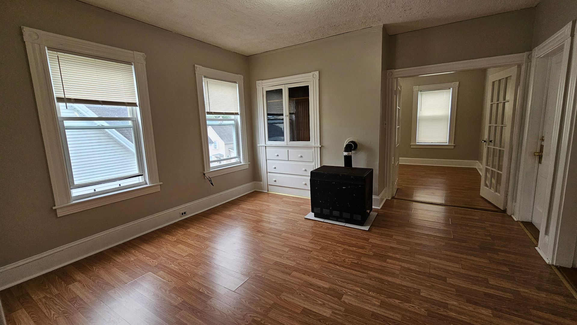 Manchester Apartment: 41 Hevey St