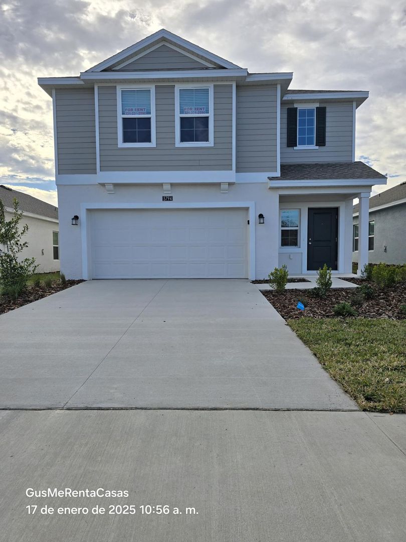 Kissimmee House: 5794 Le Marin Way, Kissimmee FL 34758
