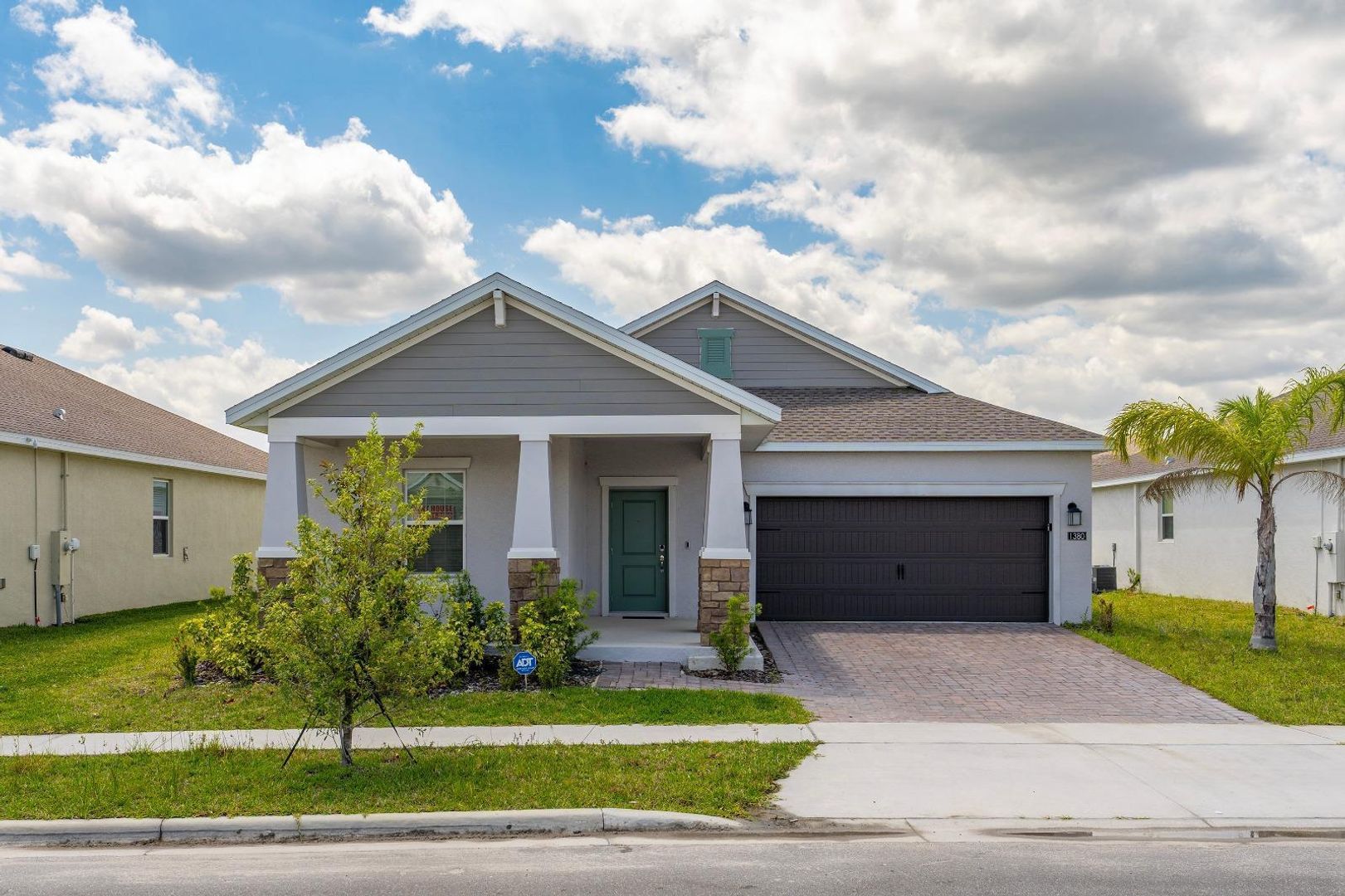 Kissimmee House: 1380 Brentwood Dr