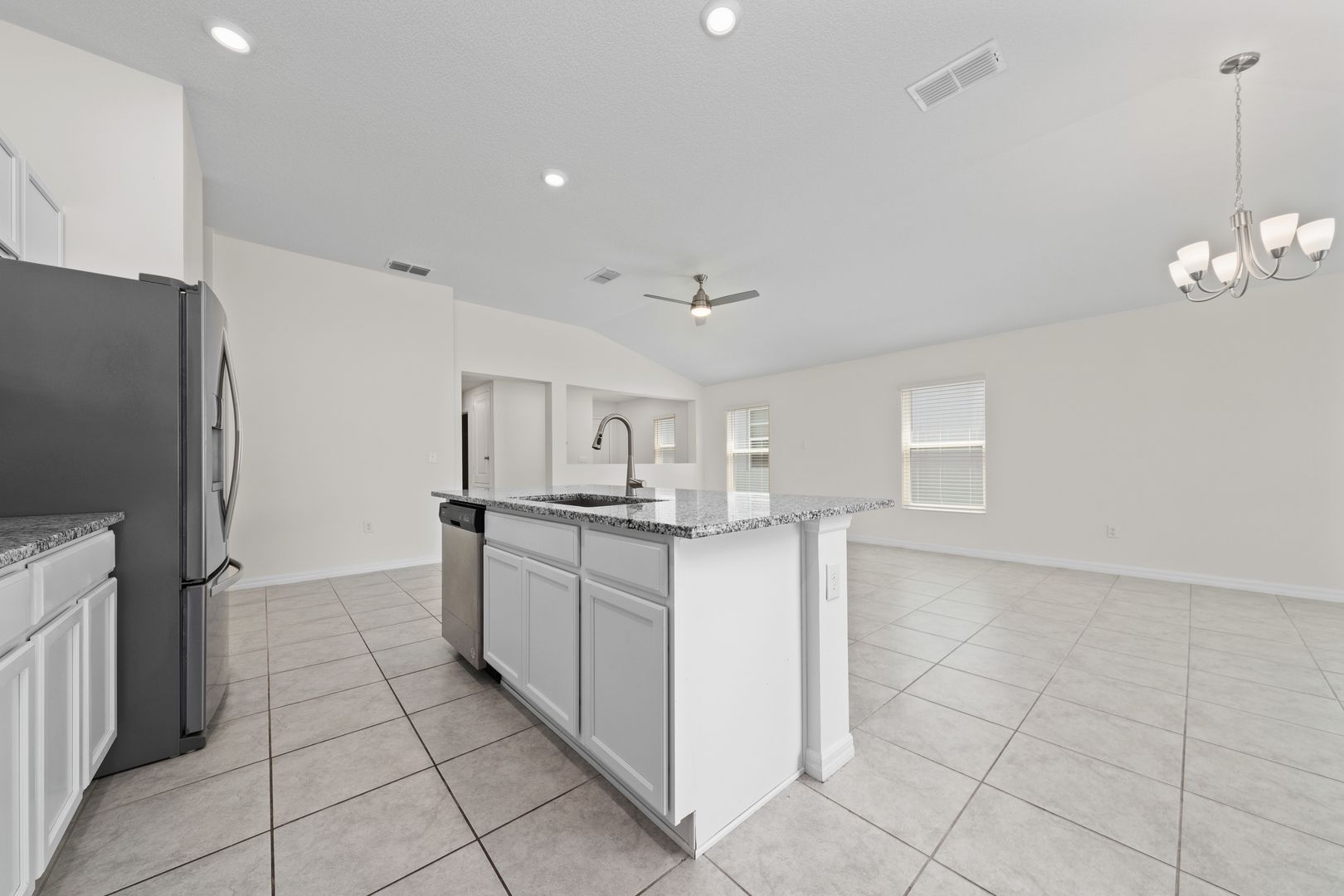 9061 Oscraft Drive 7 of 12