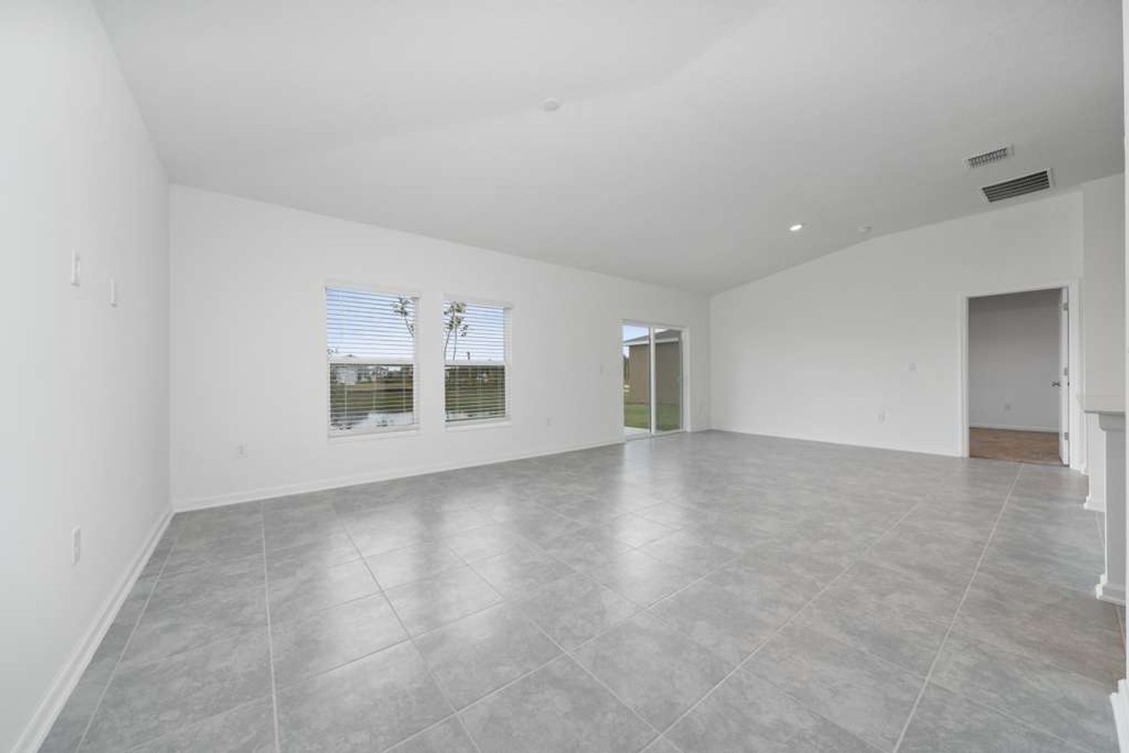 5625 Le Marin Way, Kissimmee FL 34758 6 of 12