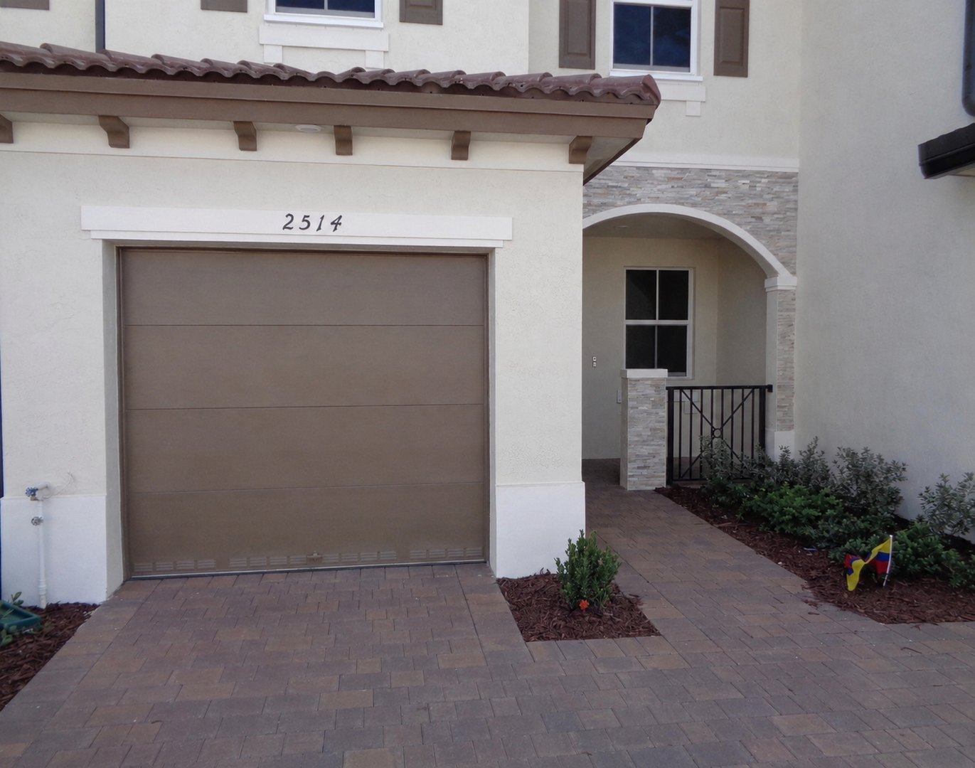 2514 SE 29 st 3 of 12