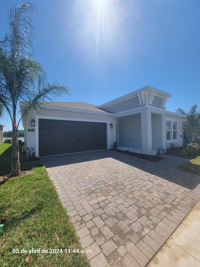 Kissimmee House: 5004 Worchester Dr