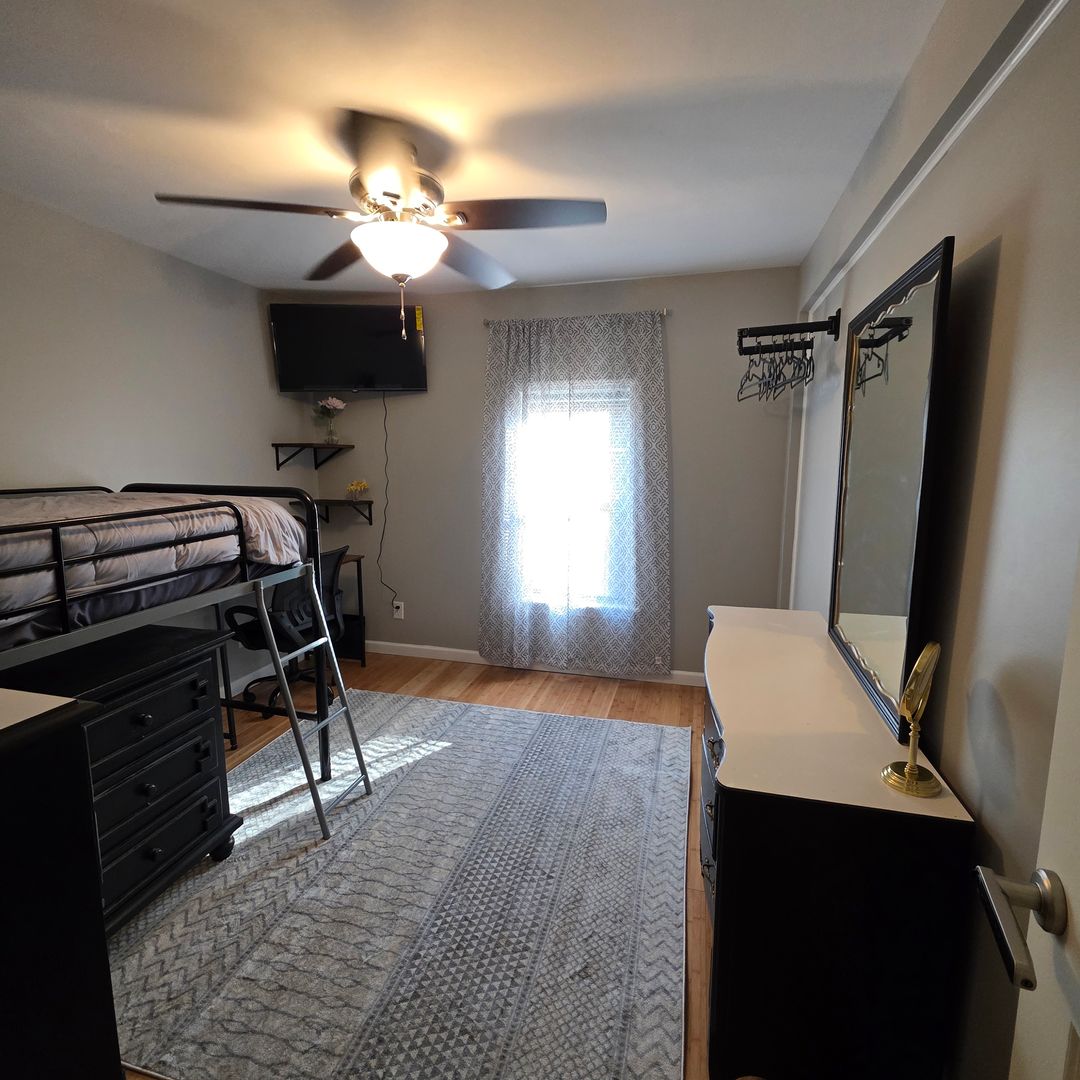 Tonawanda Apartment: 149 Adam Street