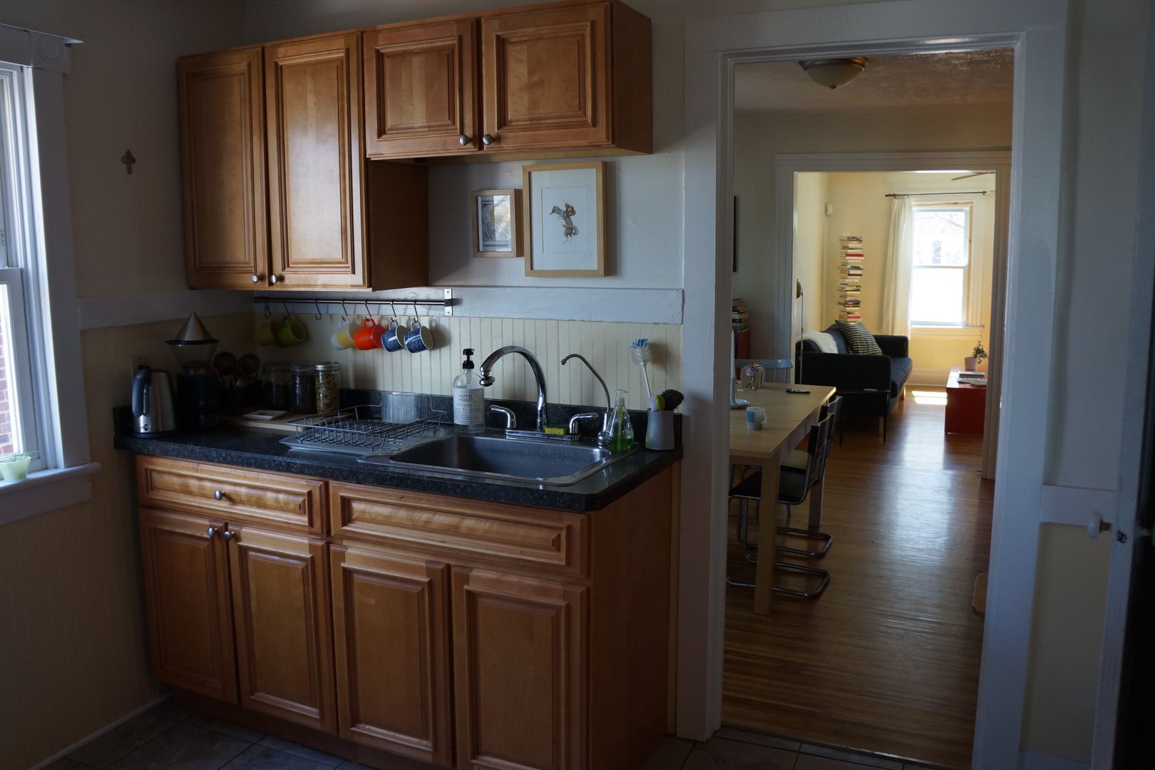 2 Bedroom 2nd Floor Apartment South Wedge Avail Now